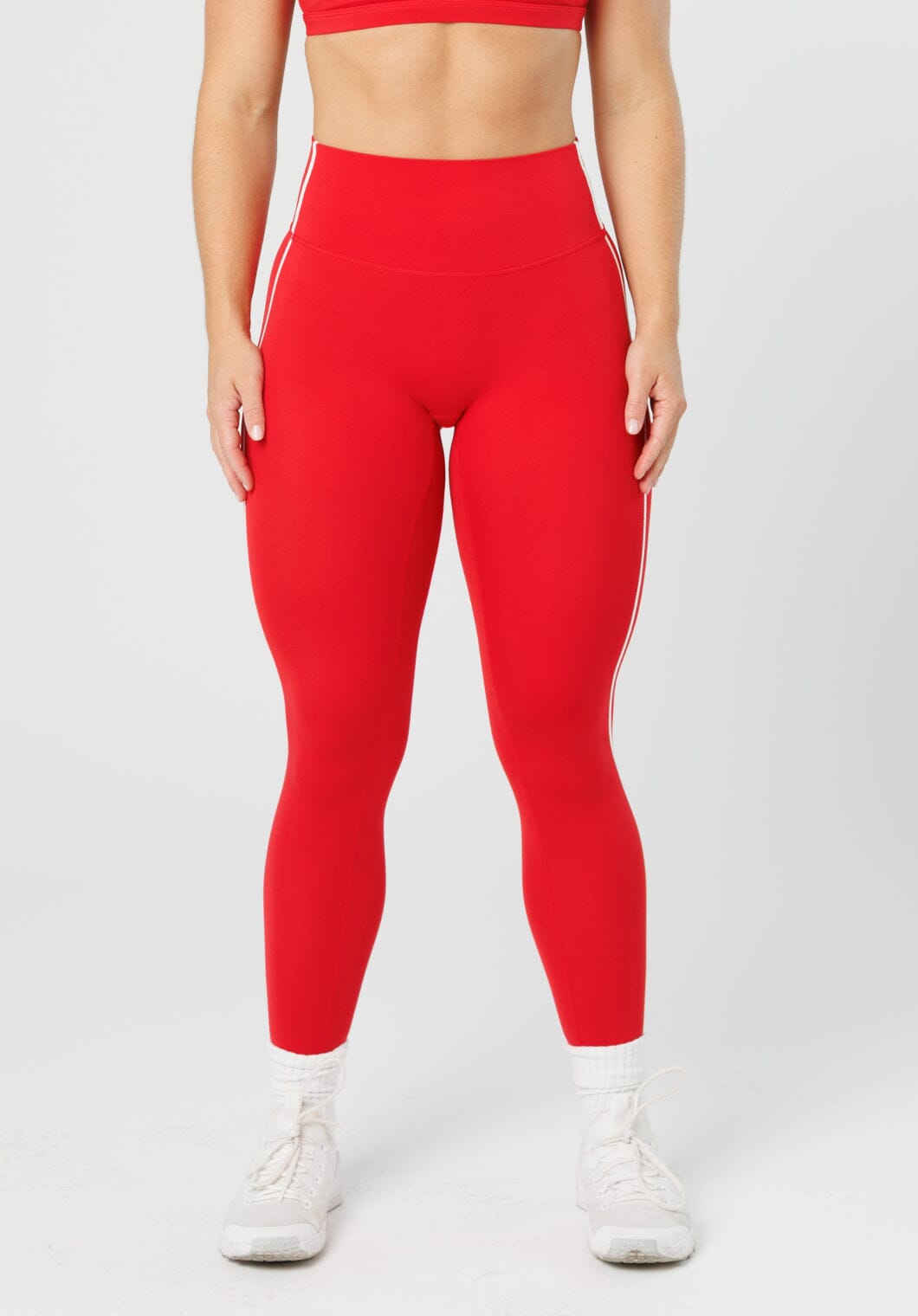 Women's Contour Leggings with Contrast Piping for Yoga