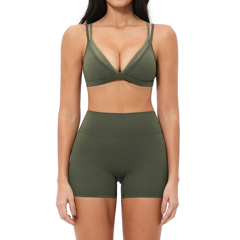 Women's 2 Piece Yoga Suit with Flexible Design for Yoga Practice