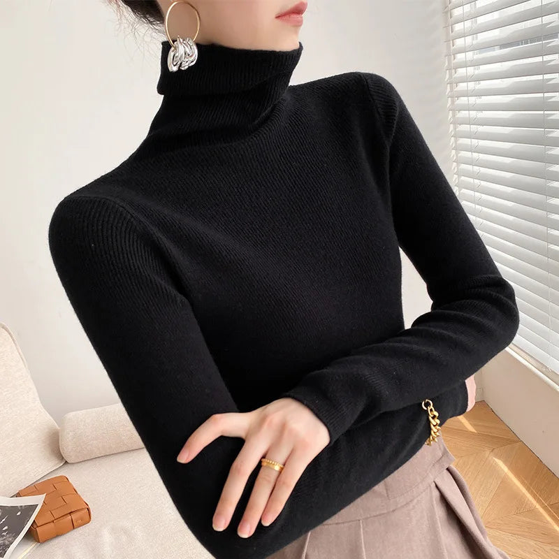 Women's Cashmere Turtleneck for Layering in Winter Weather