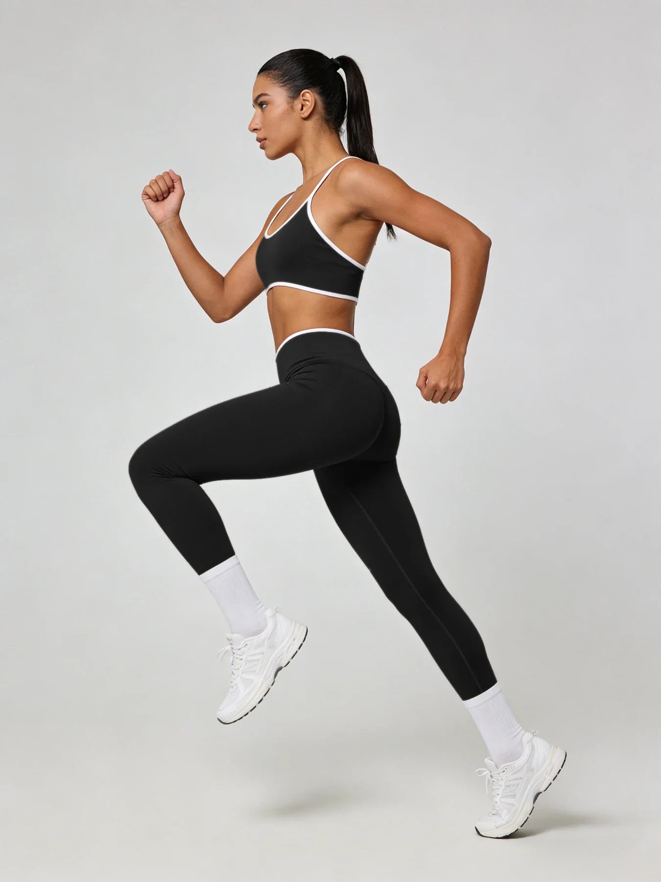 Women's Contrast Trim Yoga Outfit with Spaghetti Bra for Gym