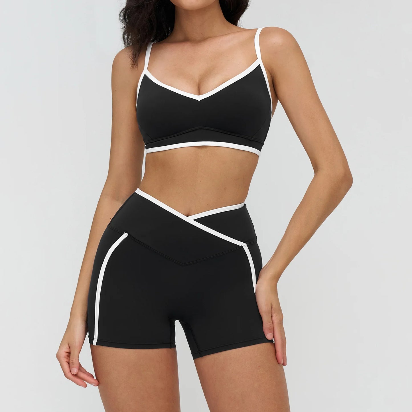 Women's Everyday Yoga Set with Medium-Support Top for Gym Workouts