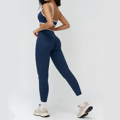Women's Everyday Yoga Set with Medium-Support Top for Gym Workouts