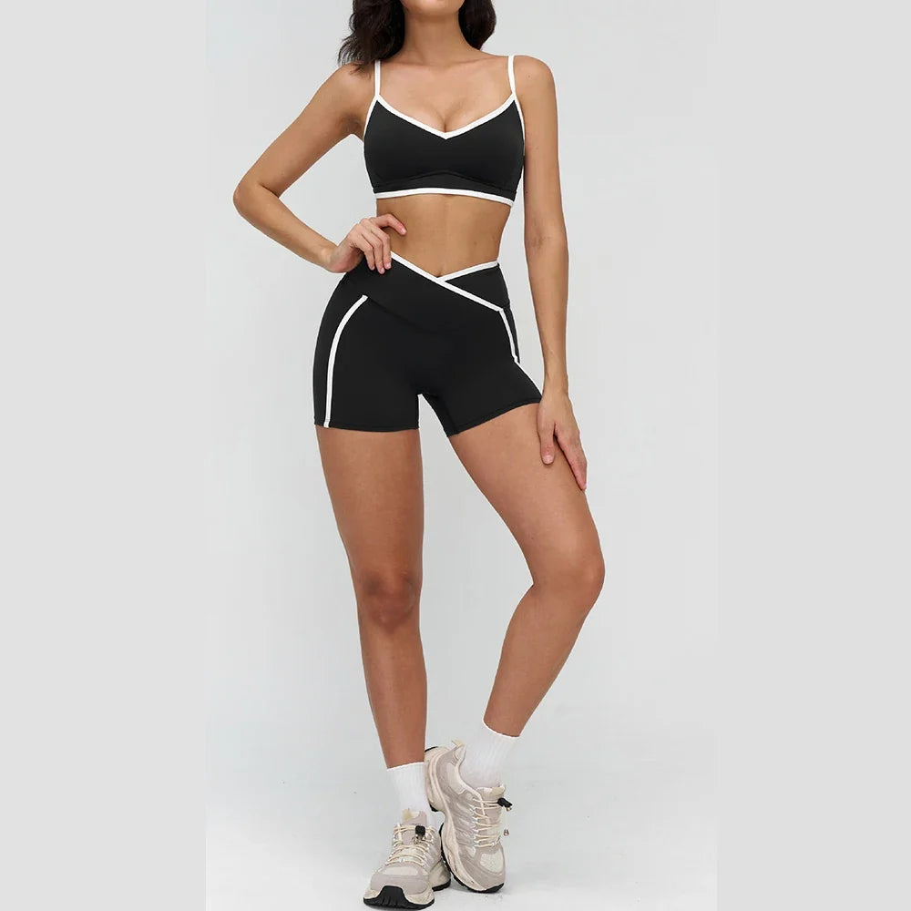 Women's Everyday Yoga Set with Medium-Support Top for Gym Workouts