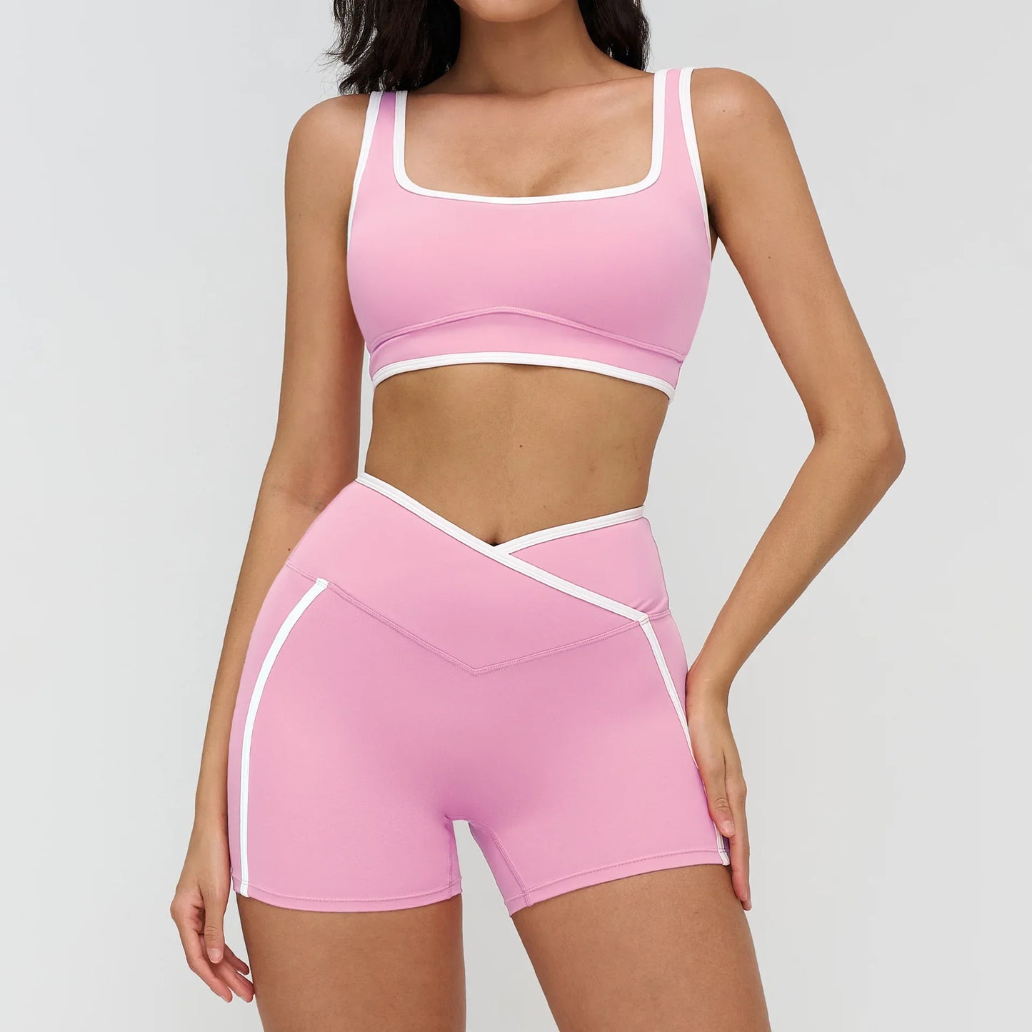 Women's Everyday Yoga Set with Medium-Support Top for Gym Workouts