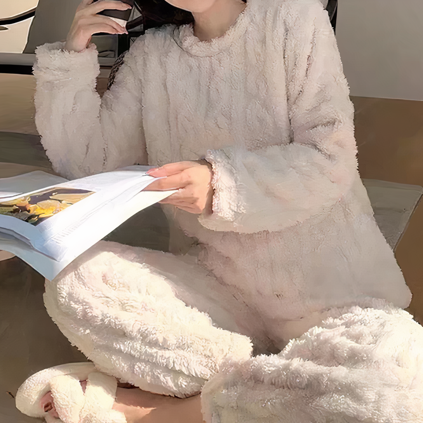 Women's Fleece Pyjama Set with Loose Fit for Home Lounging