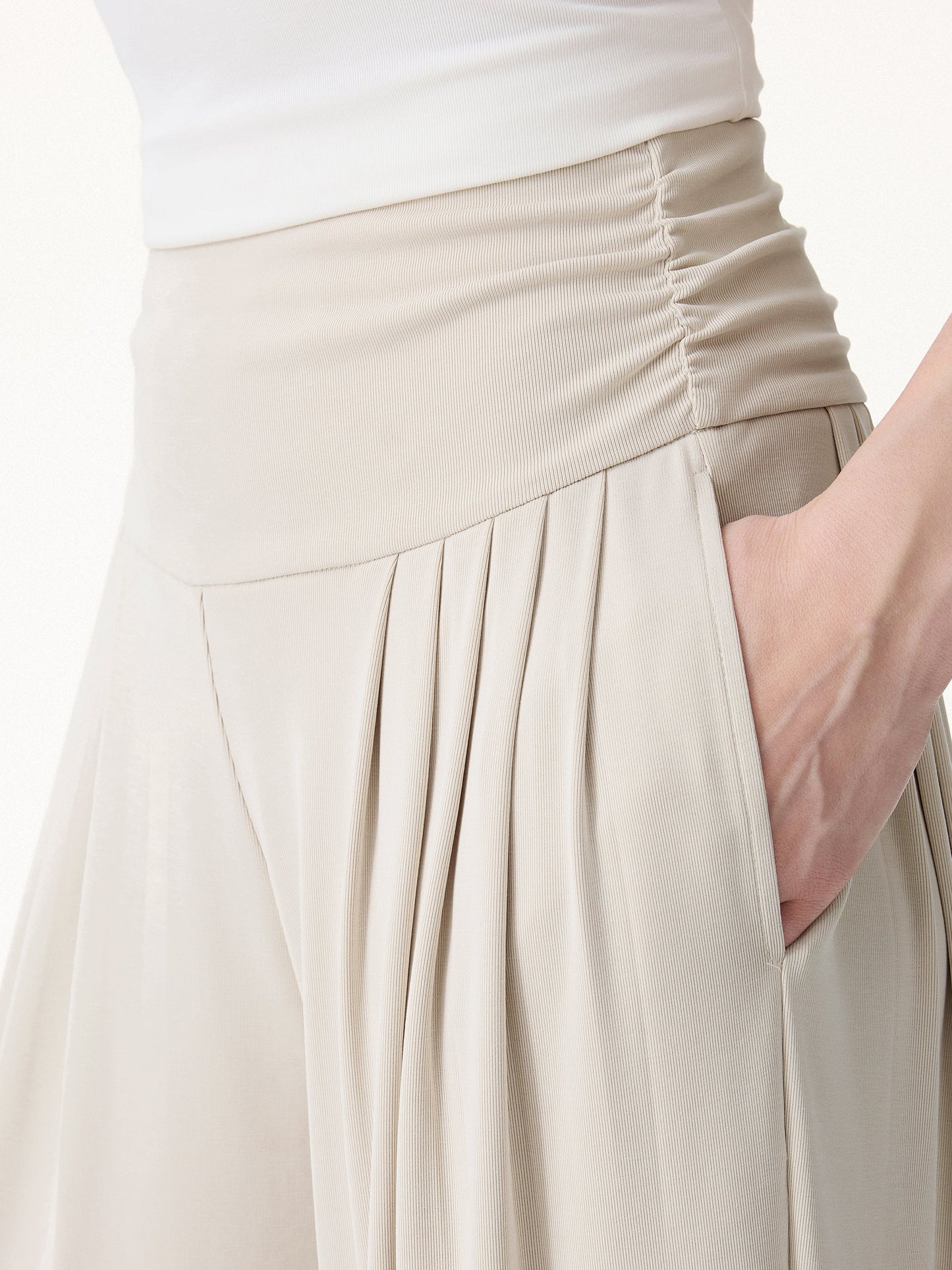 Women's Flowy Palazzo Trousers with Pockets for Casual Wear